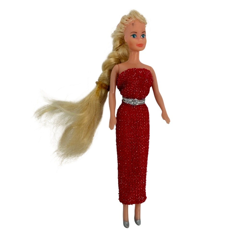 Vintage Blonde Fashion Doll Red Glitter Evening Gown Silver Shoes 4.25"‎